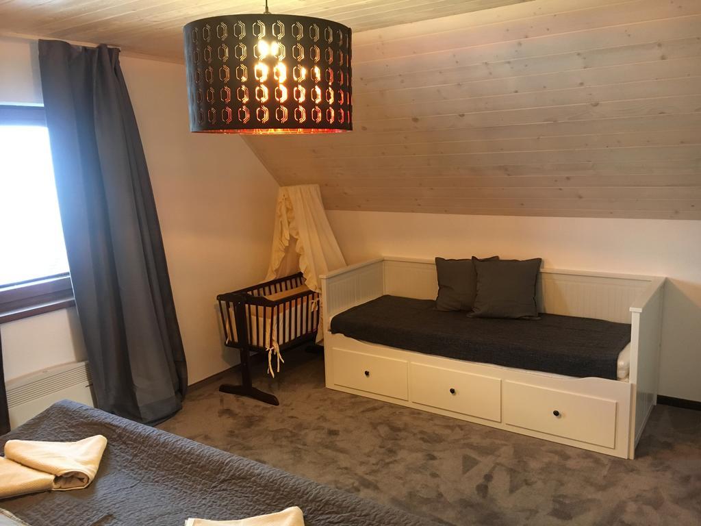 Stará Lesná Villa Mia מראה חיצוני תמונה